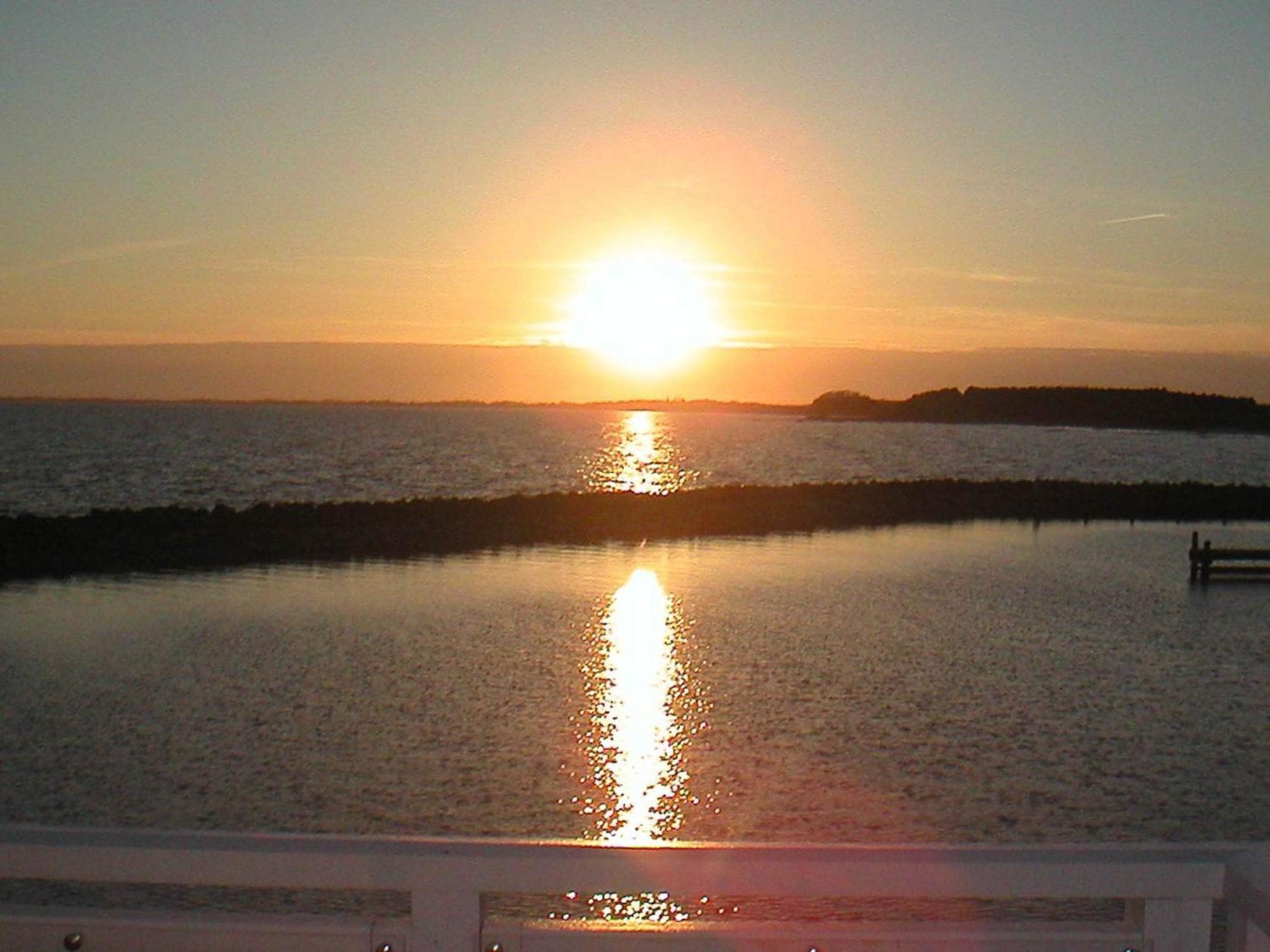 4 Person Holiday Home On A Holiday Park In Borre Esterno foto